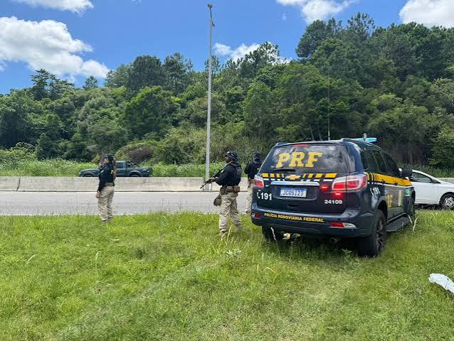 Homem pede ajuda à PRF, é desmascarado e acaba preso por estupro de criança no RS