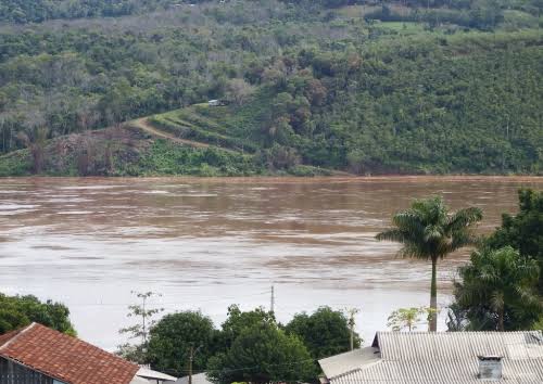 Rio Uruguai está entre os rios com risco de inundação, alerta Defesa Civil do RS